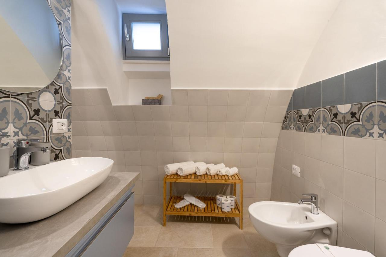 Suite La Scala Del Borgo Cisternino Exteriér fotografie